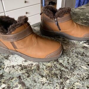 ORTHO FEET SIENNA $90